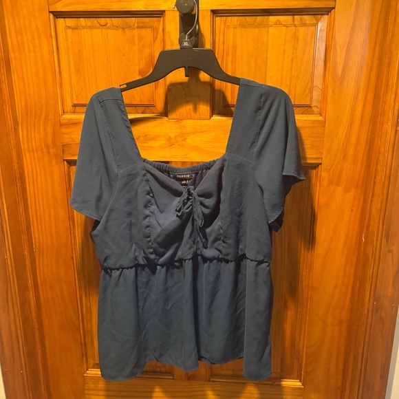 Torrid Babydoll Lace Up Top in Legion Blue Size 1 - Picture 2 of 6